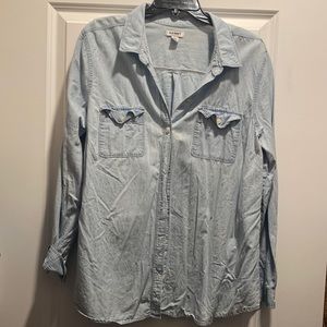 Old navy light denim button down shirt Womens
